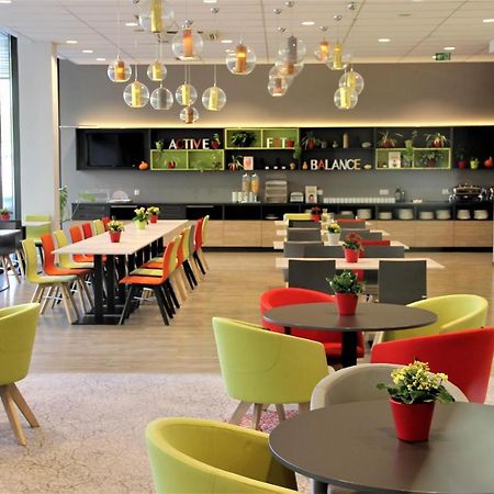 Active Hotel فروتسواف المظهر الخارجي الصورة